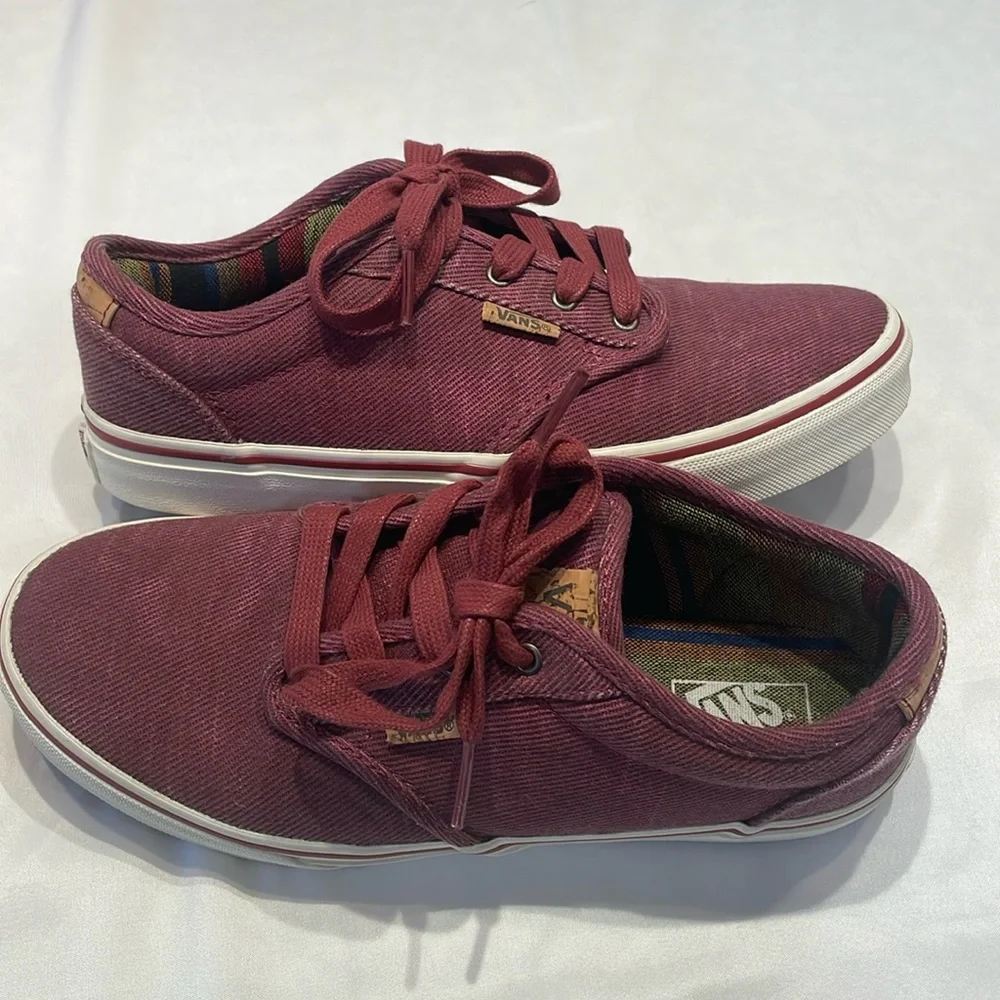 Vans Burgundy Canvas Sneakers Youth 5.5 Classic Low Top Skate Shoes Stripe Liner